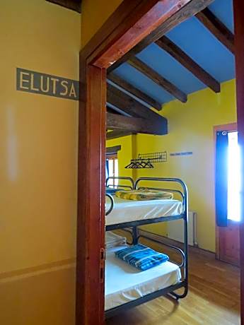 Bed in 10-Bed Mixed Dormitory Room