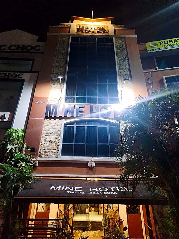 Photo 1 of 17 of Mine Hotel