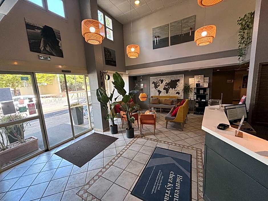 Kyriad Hotel Montpellier Centre Antigone