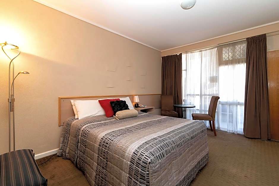 The Prince Mark Motor Inn