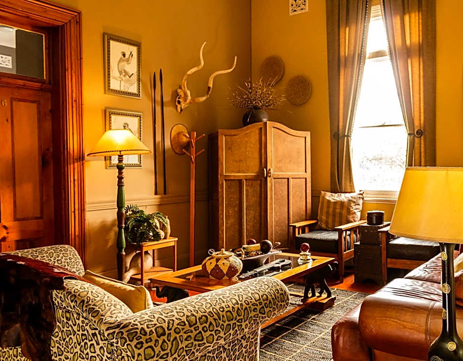 Royston Hall Historical Guesthouse