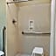 Days Inn & Suites by Wyndham Stockbridge South Atlanta