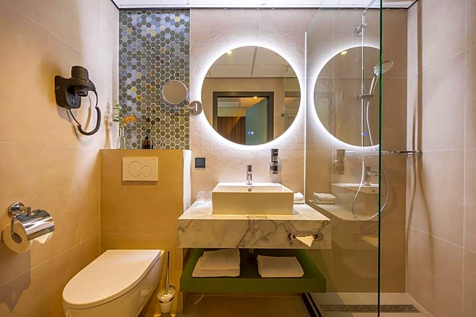 Leonardo Hotel Breda City Center