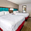 Hampton Inn By Hilton & Suites Manchester