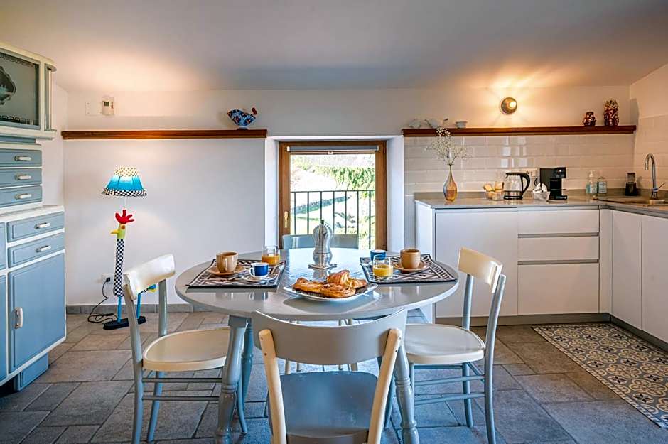 Cascina Gazzeri Country House