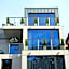 Alex Palace