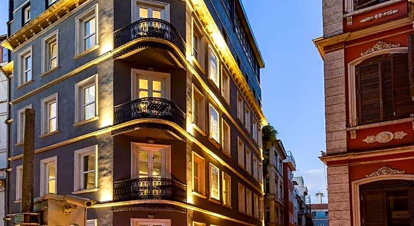 Petros Boutique Hotel