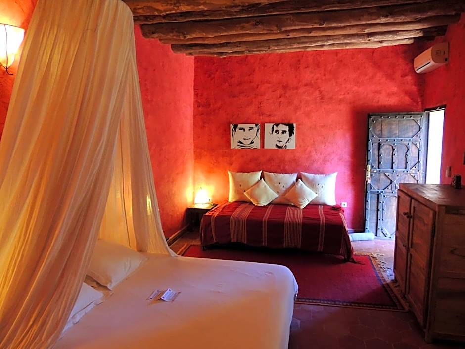 Photo 1 of 6 of Olivier Double Room