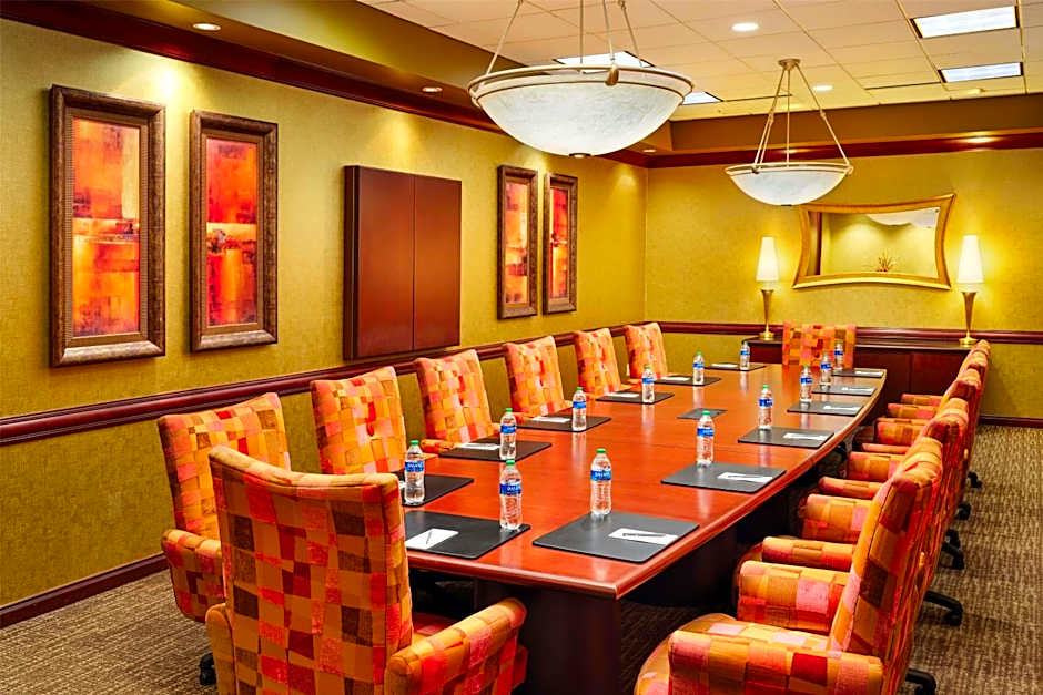 Embassy Suites by Hilton Hampton Convention Center