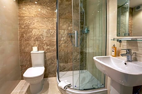 Standard Single Room with Single Bed - Non-Smoking