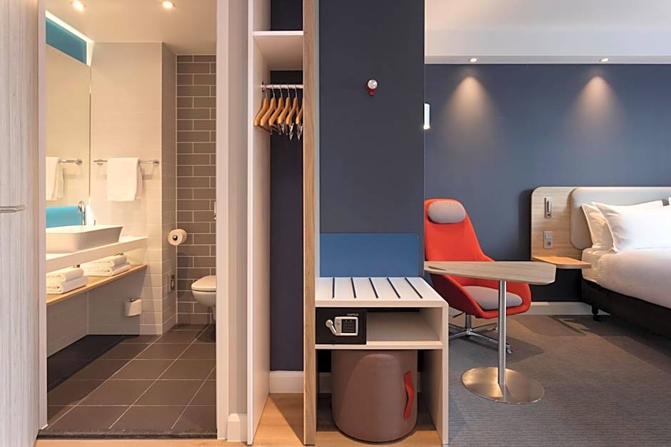 Holiday Inn Express And Suites Deventer By IHG