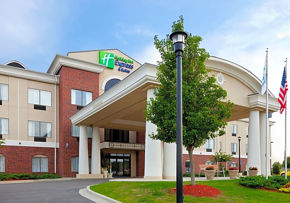 Holiday Inn Express Hotel & Suites Pell City