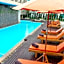 Avion Hotel