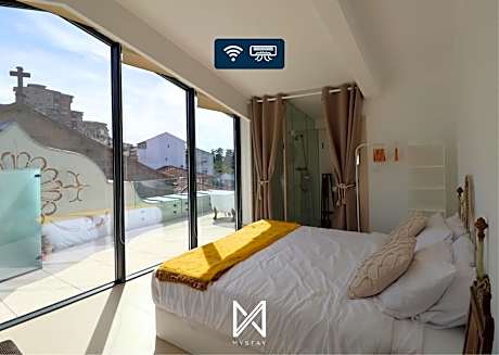 Deluxe Double or Twin Room with Balcony