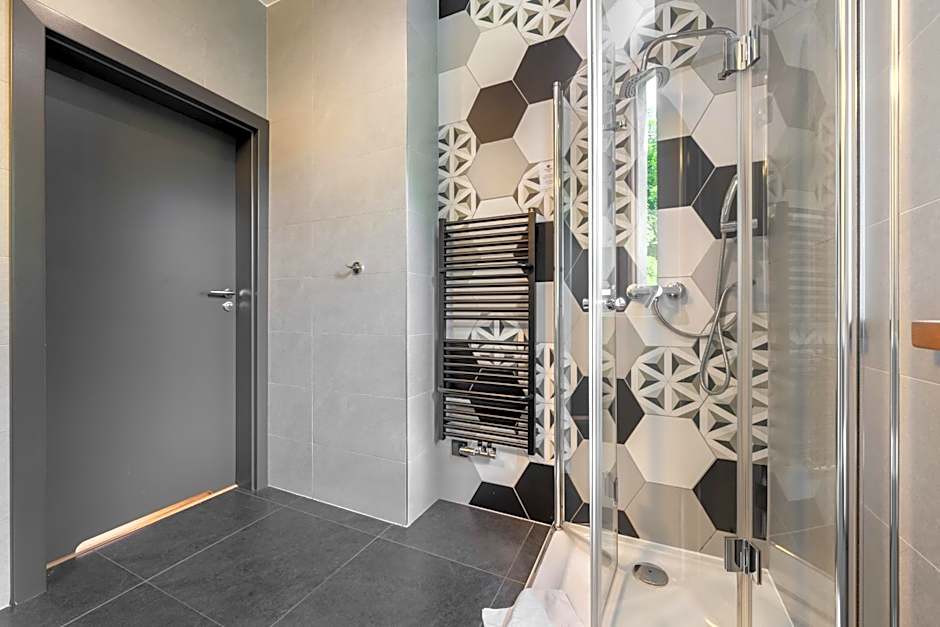 WILLA JAROSTA & SPA, reception, free parking, early check-in