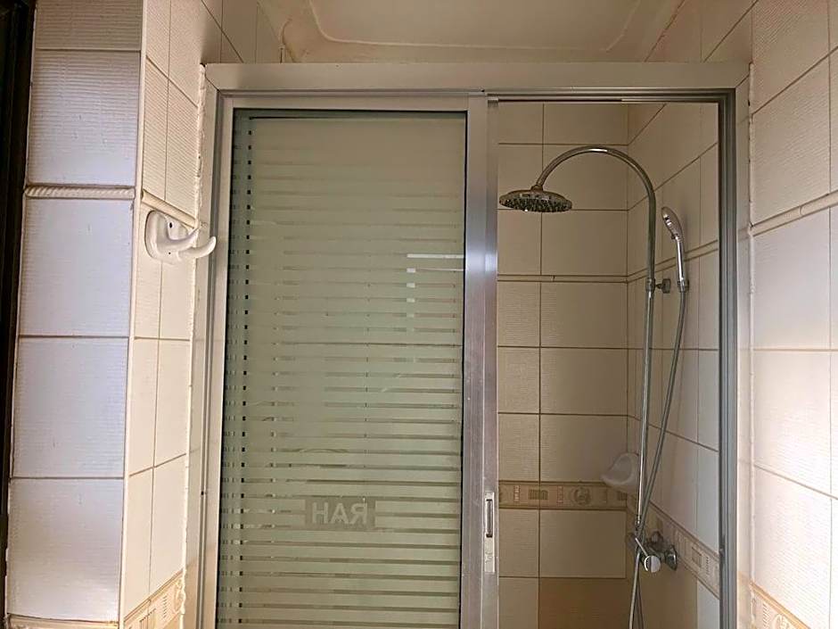 Rwizi Arch Hotel