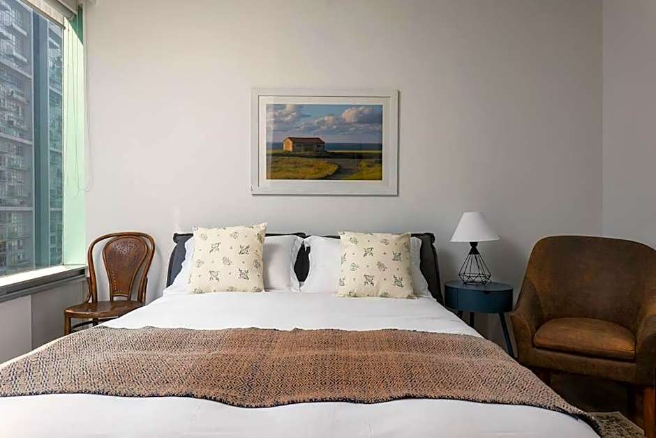 Iluminado Depto Frente al Parque la Mexicana