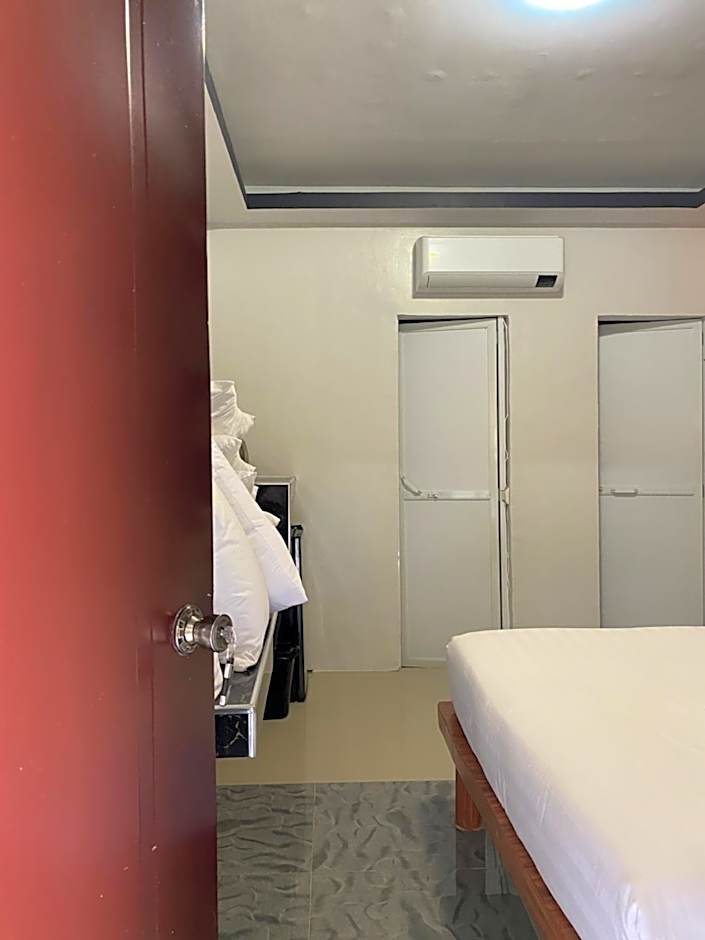 RedDoorz @ Piamonte Apartelle Santo Tomas Batangas