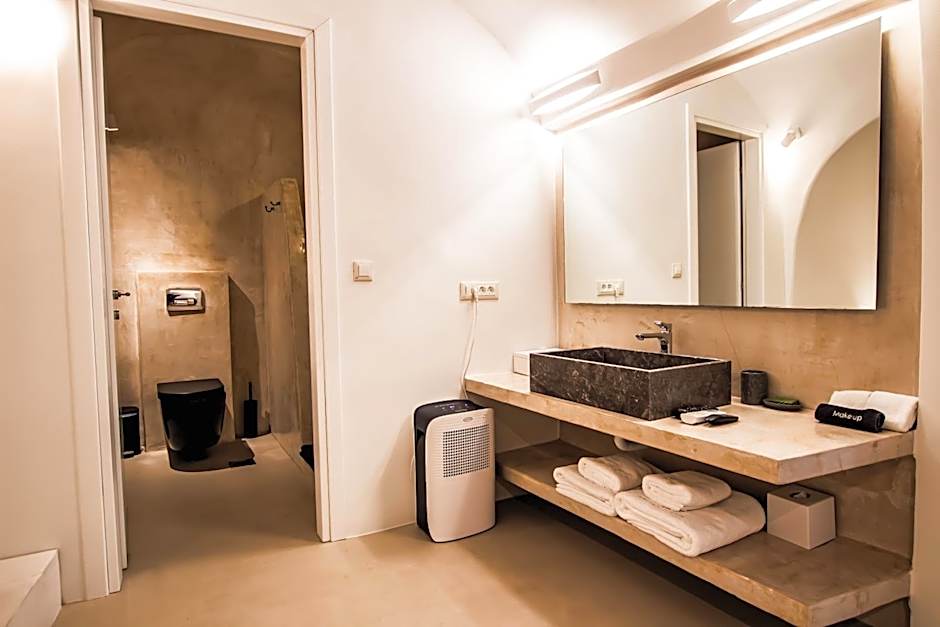 Kaleidoscope Cave Houses