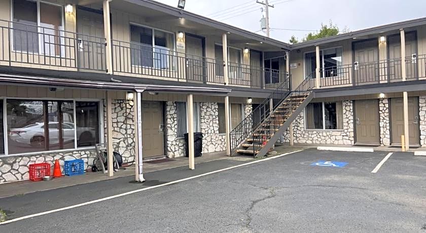 Anchor Bay Inn By OYO Reedsport