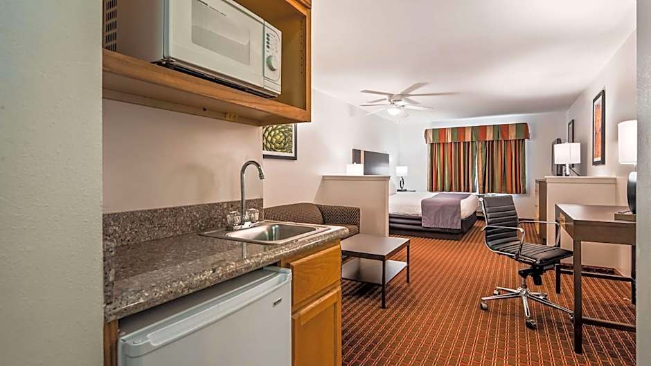 Best Western Inn And Suites