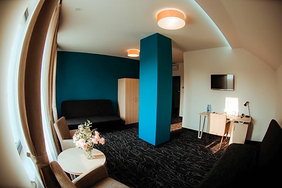 Centrum Bankietowo - Hotelowe "Perła"