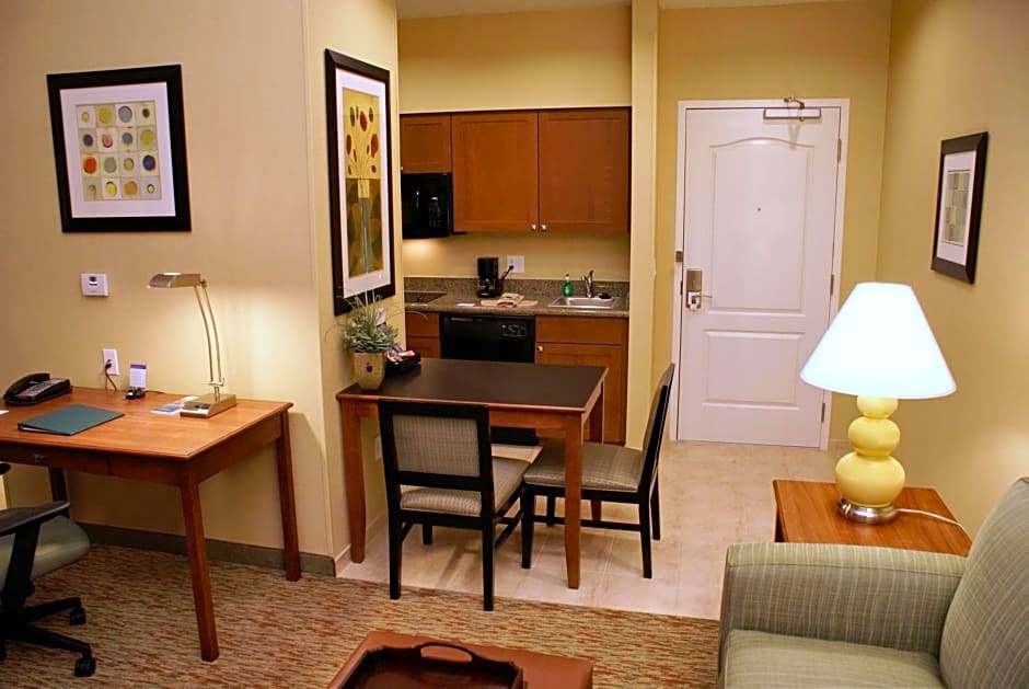 Homewood Suites by Hilton Phoenix Airport South