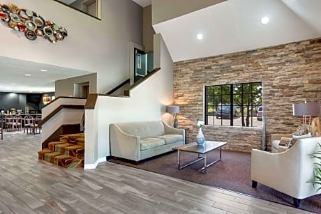 Quality Inn Lees Summit - Kansas City