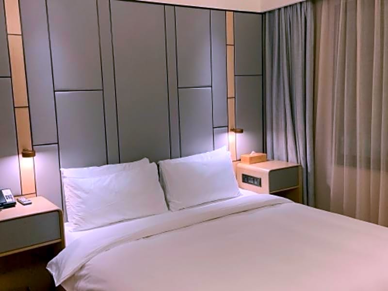 JI Hotel Shanghai Xuhui Yueyang Road