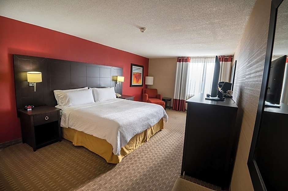 Holiday Inn Express Hotel & Suites Chatham South By IHG