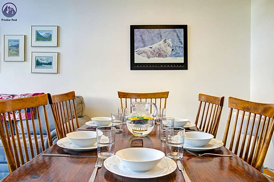 Wolf Mountain Escape