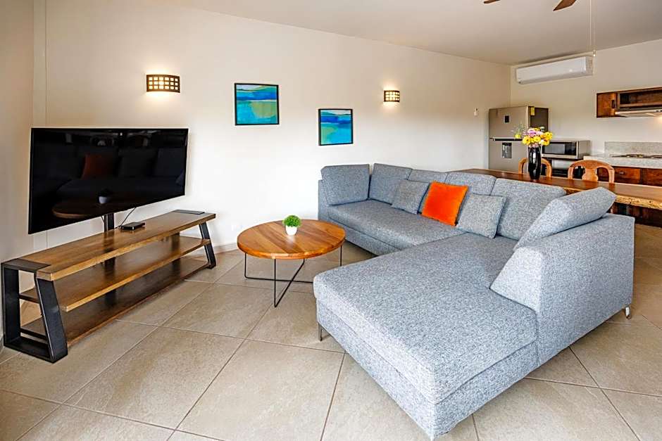 Hotel & Suites El Moro