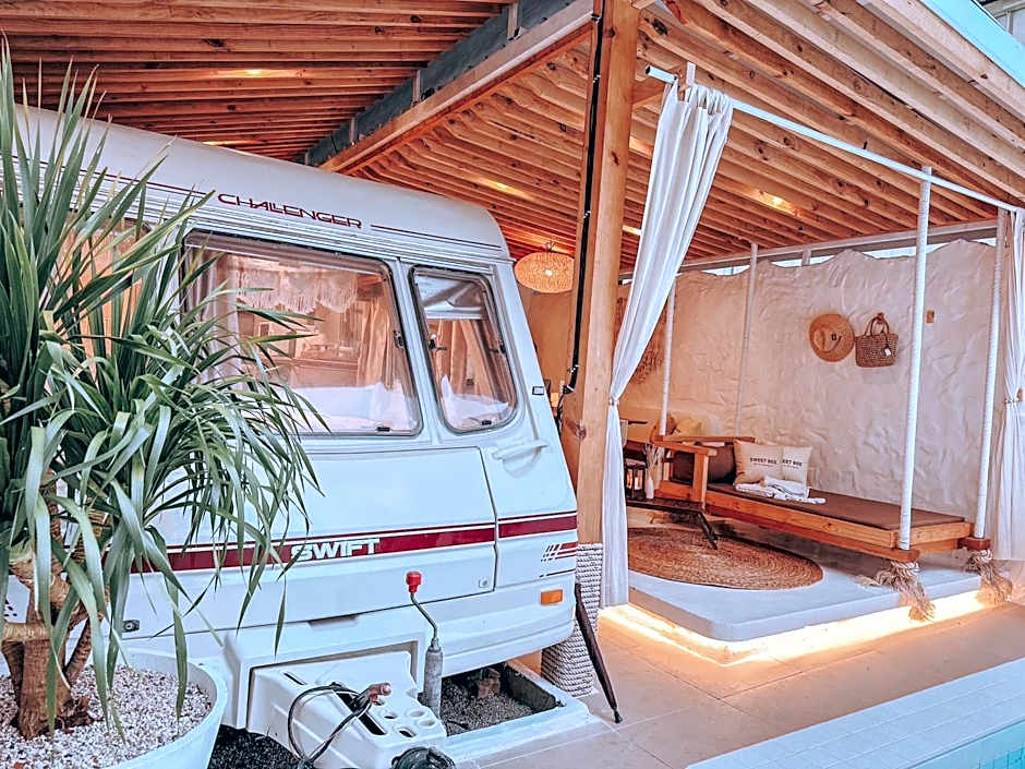 Sweet Box Bed and Breakfast