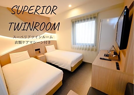 Twin Room - Non-Smoking