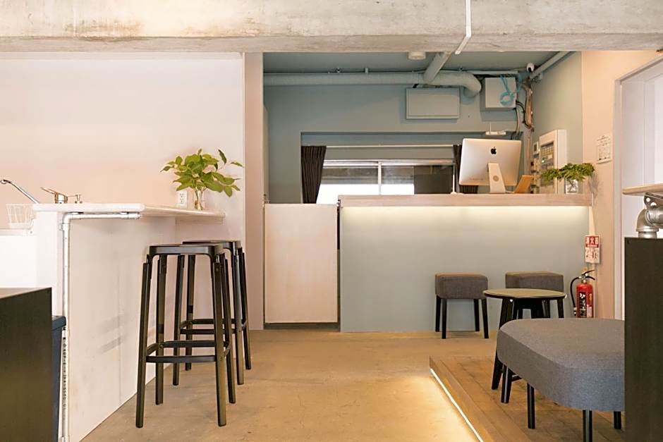 hostel DEN