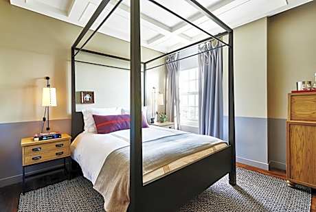 Superior Room, 1 Queen Bed