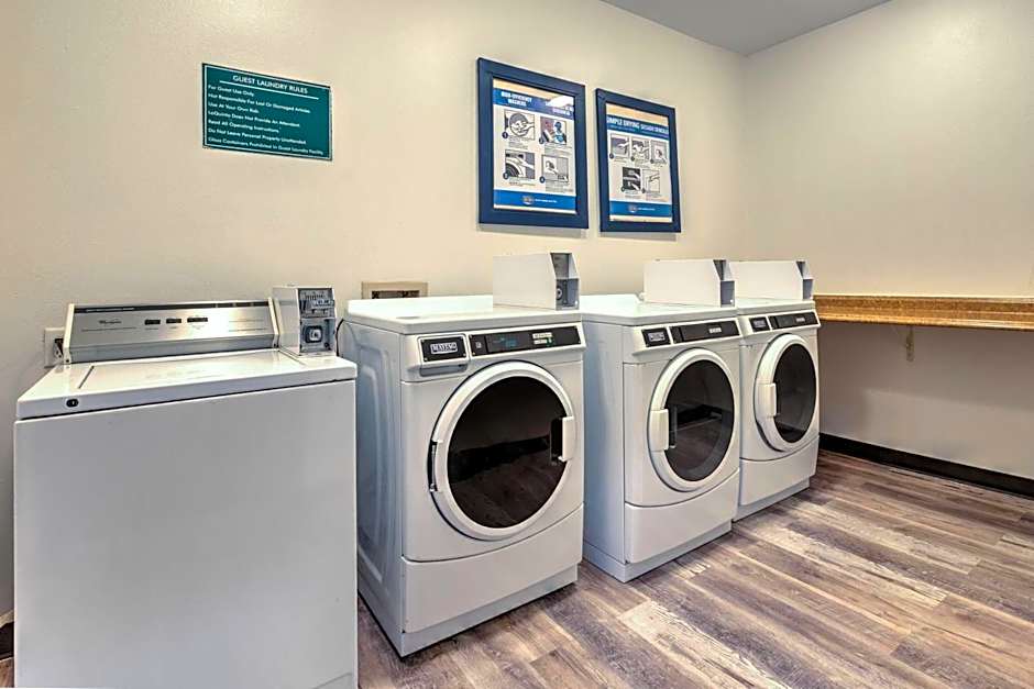 La Quinta Inn & Suites by Wyndham Paris