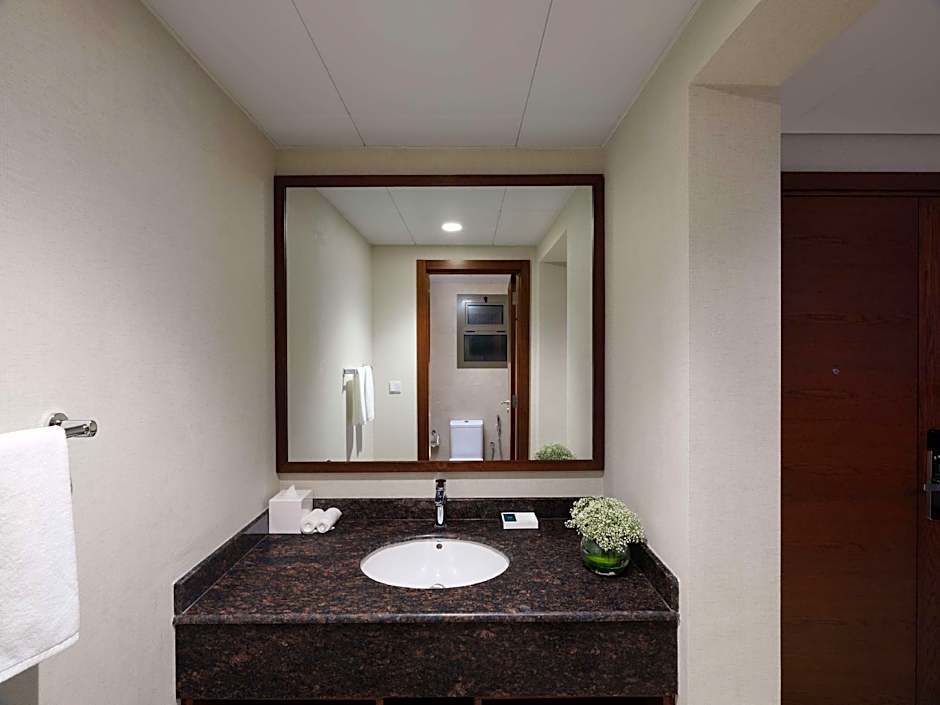 DoubleTree by Hilton Muscat Qurum