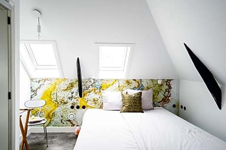 Small Double Room (Salty Room)