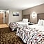 Red Roof Inn & Suites Lexington - Hamburg