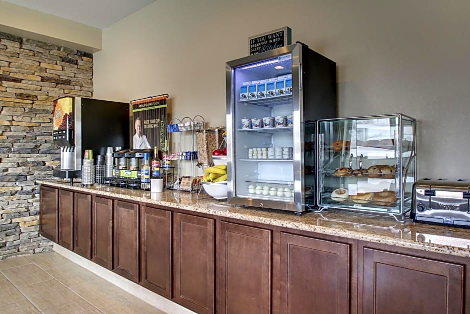 Cobblestone Inn & Suites - Fort Dodge