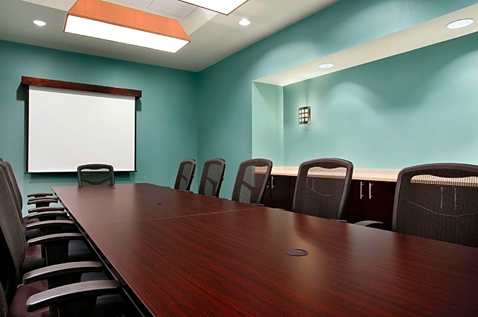 Aviator Hotel & Suites South I-55, BW Signature Collection