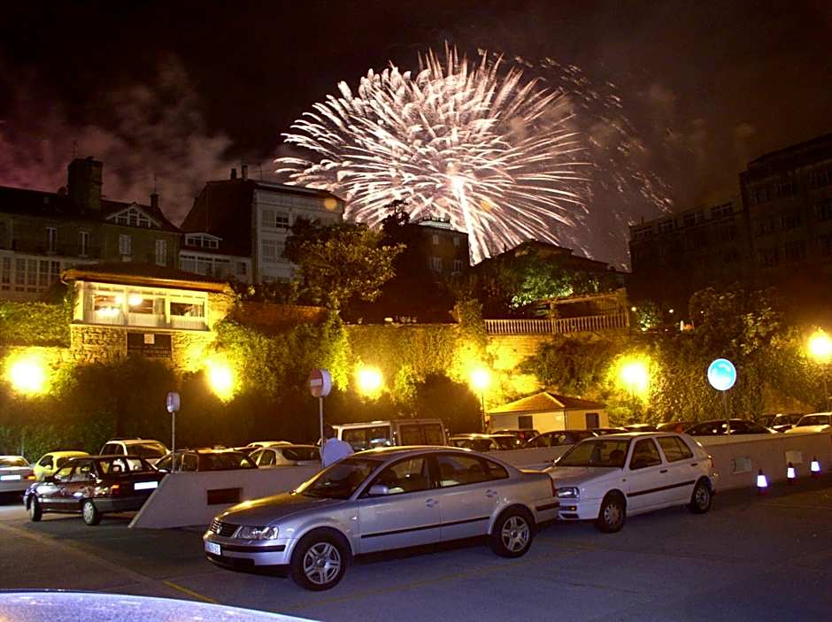 Hotel Parking Miradoiro de Belvís