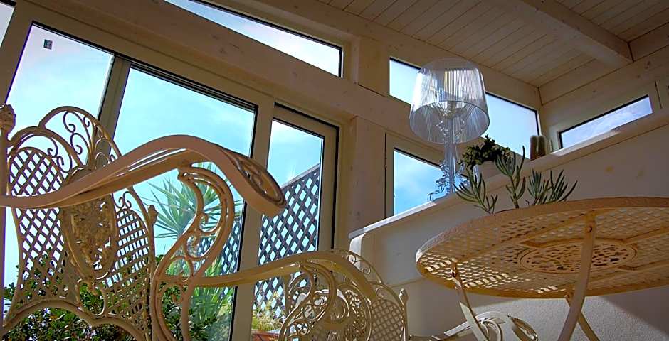 PortAtenea - Atenea Collection