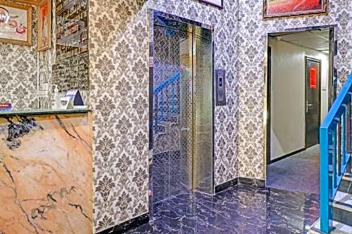 OYO 794 Great Country Hotel