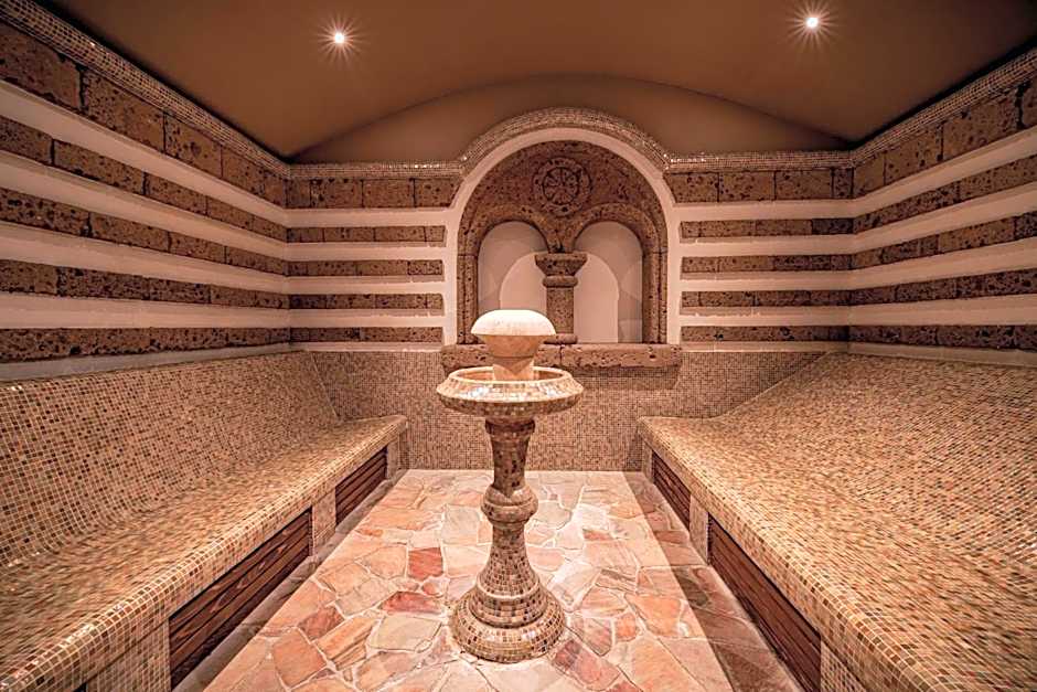 Hotel Carbona Thermal Spa