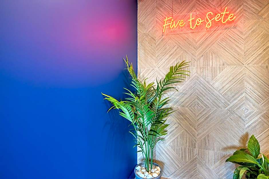 Five to Sete - Gare - Centre-ville