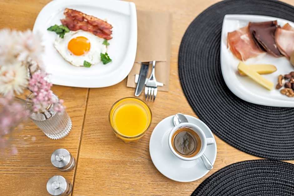La Tgoma - Hotel & Restaurant
