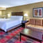 Holiday Inn Express & Suites Bowling Green by IHG