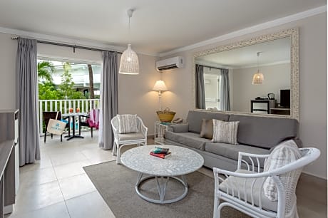 Deluxe Signature Room